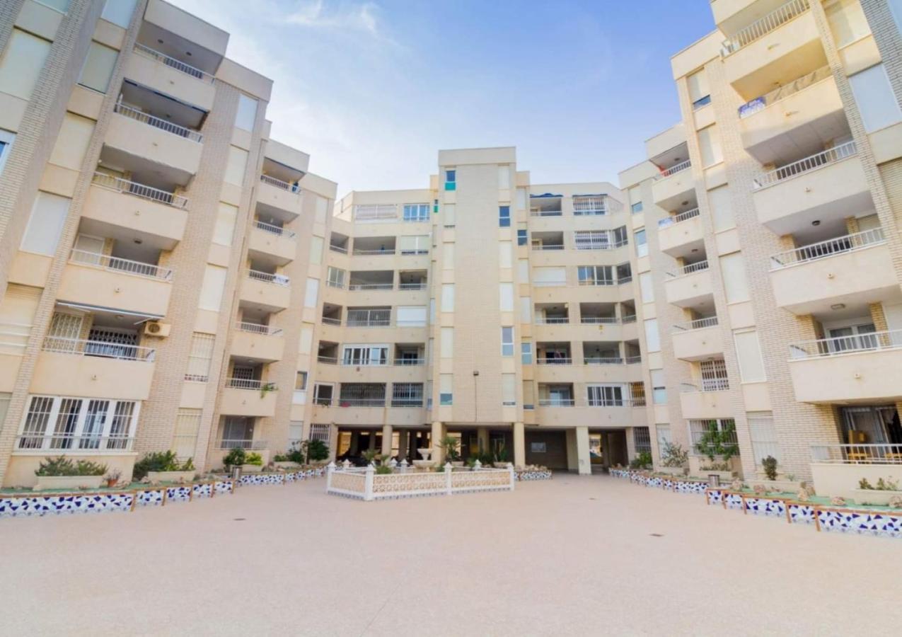 Apartament Lemon Torrevieja Buitenkant foto